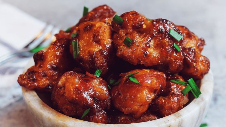 Make restaurant-style Gobi Manchurian at home with this easy recipe