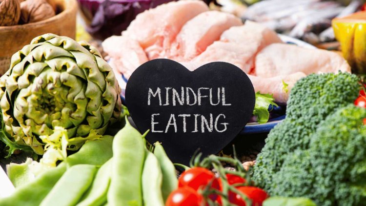 Tips for Mindful Eating and Avoiding Overeating