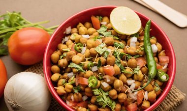 Easy and tasty Chana Chaat recipe - a perfect blend of flavors and textures!