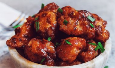 Make restaurant-style Gobi Manchurian at home with this easy recipe