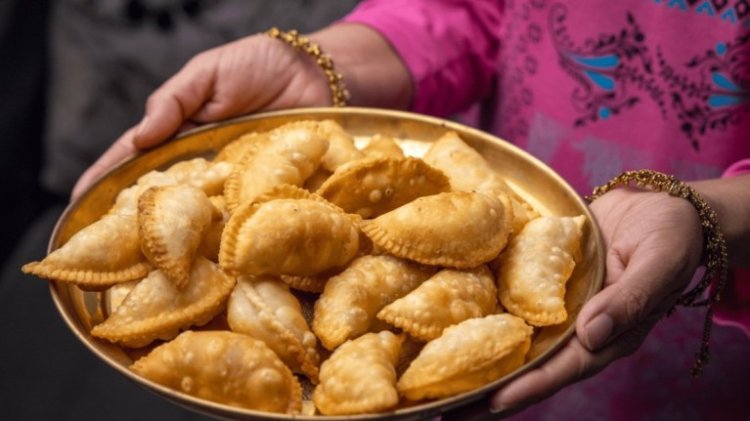 India's Sweetest Delights, A Taste of Tradition!