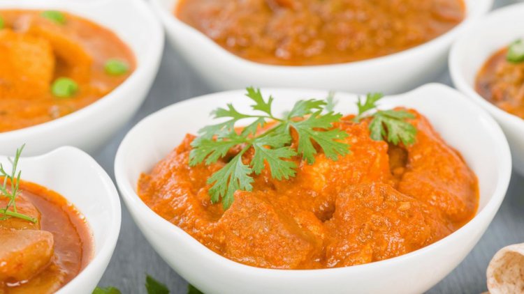 Enjoy a delicious and creamy Paneer Makhani at home with this easy recipe