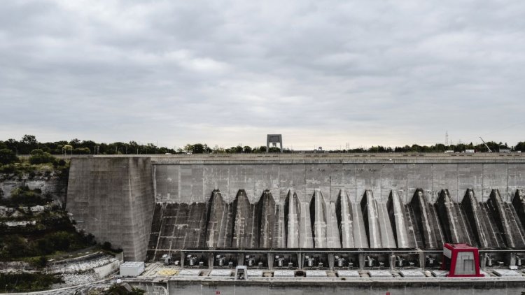 Water Crisis or Mobile Obsession? Food Inspector Suspended for Draining Dam to Retrieve Lost Phone