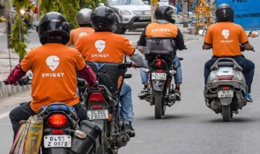 Ahmedabad: Swiggy Delivery Partners Protest Against Penalties