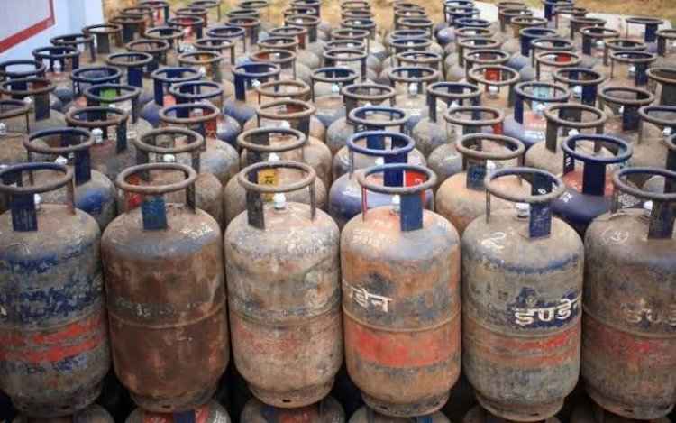 Great news for all restaurant owners! LPG cylinder prices have been reduced again | Check price updates and more