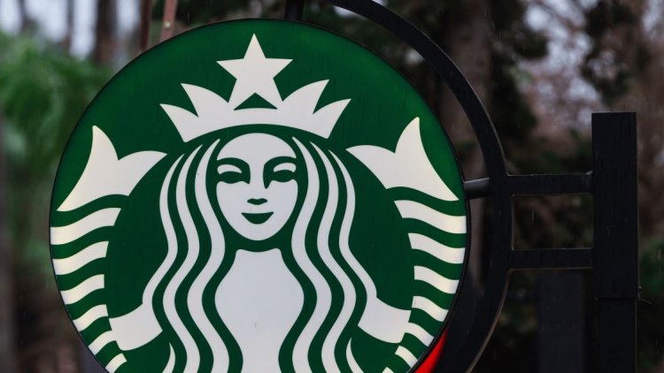 Customer takes a stand: Offers back drink to Starbucks after manager removes pride flag from premises