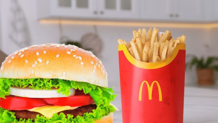 McDonald's temporarily removed tomatoes from its products due to tomato price hike