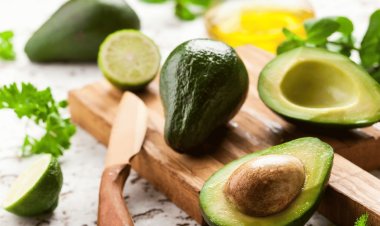 Avocado Recipes indian | Avocado Paratha, Avocado Chaat, Avocado Curry and more