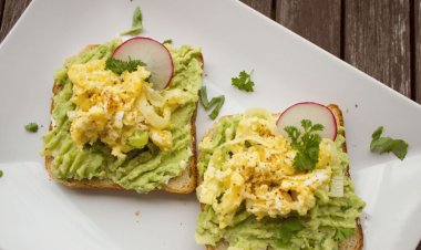 Indian-style Avocado Sandwich Recipe