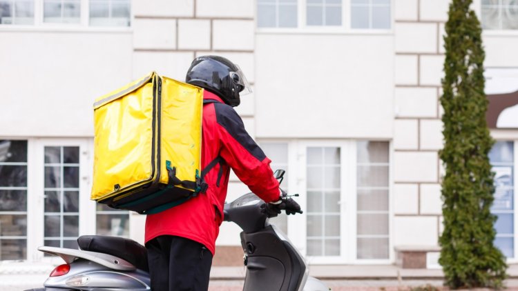 NCAER Report: Food Delivery Worker Incomes Drop 11% in 3 Years