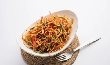 How to make Indo-Chinese Bhel at home | Easy-to-Make Recipe