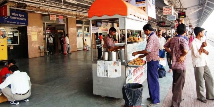 Central Railway Bans Cooking Activities on Railway Platforms in Pune: Check the list of stations affected