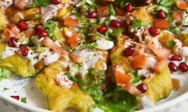 Easy-to-Make Palak Patta Chaat Recipe By Neha (Culinary Chaser)